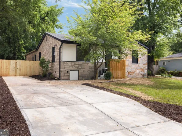 1130 McLinden Ave SE, Smyrna, GA 30080
