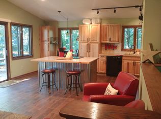 30195 Fir Trl, Stacy, MN 55079