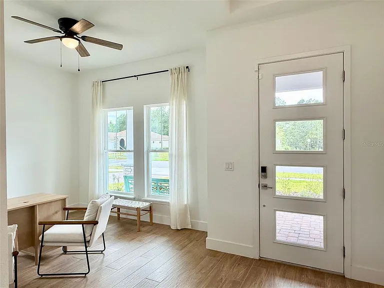 1250 Champions Dr — Photo 11