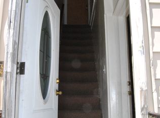 545 S 18th St, Newark, NJ 07103