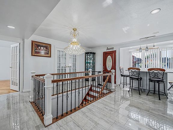 5th image of 117 Wadsworth Avenue