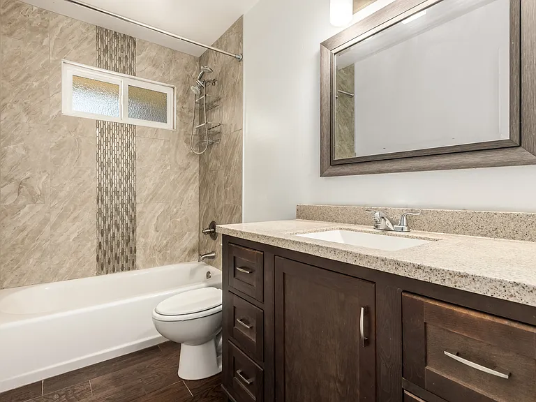 1037 E Campus Dr — Photo 14