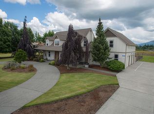 3620 Carol Pl, Mount Vernon, WA 98273