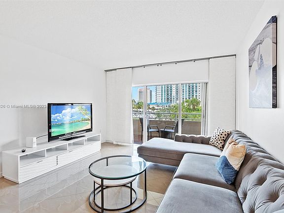 3rd image of 1985 S Ocean Dr APT 2M