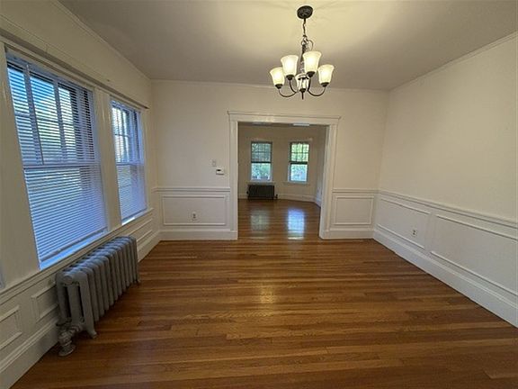 4th image of 7 Newberne St #2