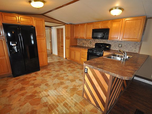 5th image of 6 Meadowlark Ct