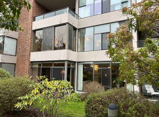 4101 Yew St #112, Vancouver, BC