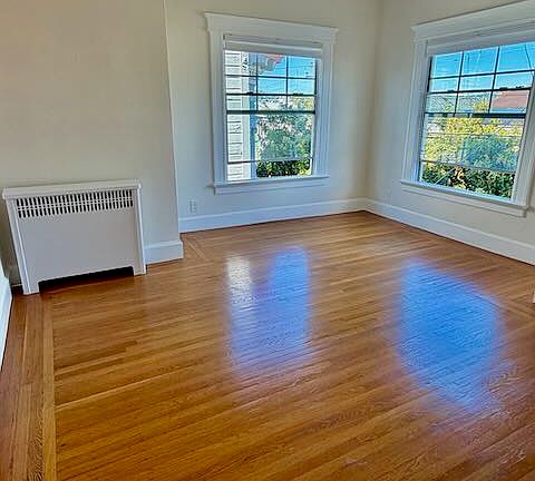 2nd image of 495 8th Ave APT 3