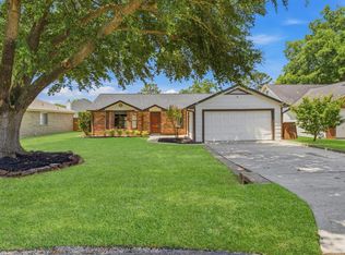 346 Fantasy Ln, Montgomery, TX 77356