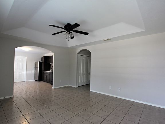 2nd image of 14107 Fawn Dr
