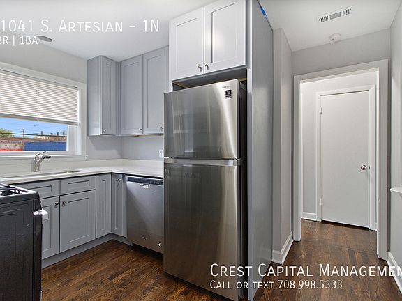 3rd image of 11041 S Artesian Ave #1N