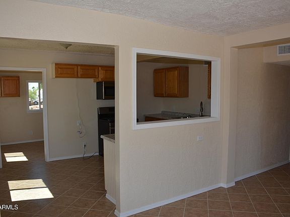 4th image of 1384 N GOLD Drive