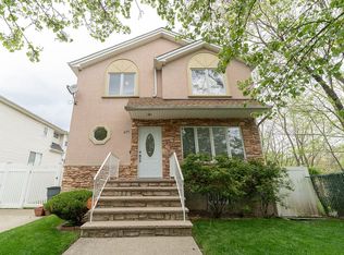 477 Dongan Hills Ave, Staten Island, NY 10305