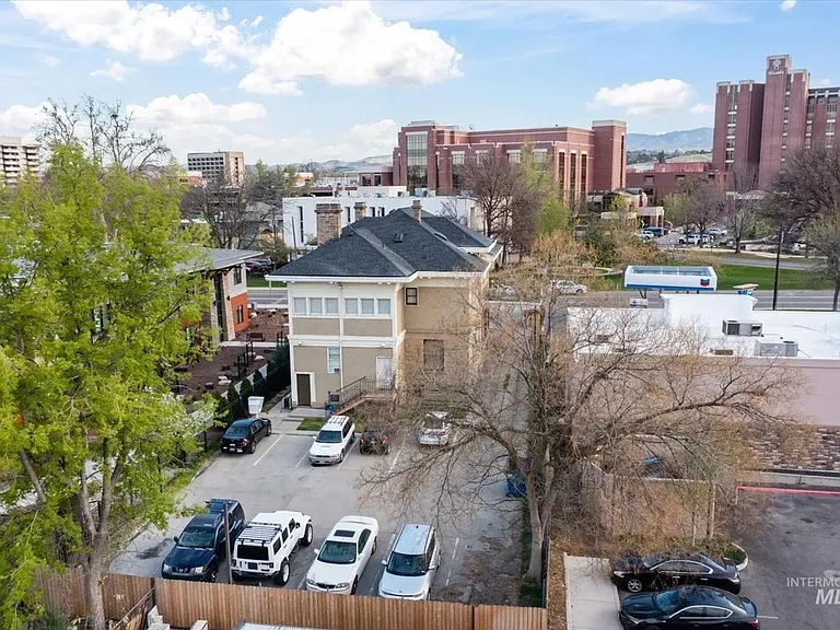 141 E Warm Springs Ave — Photo 6
