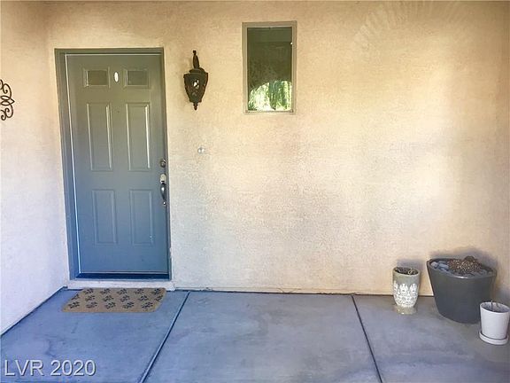 3rd image of 9275 Marlia St