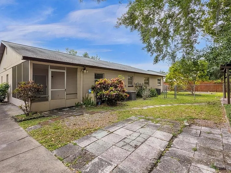 5214 Kempston Dr — Photo 24