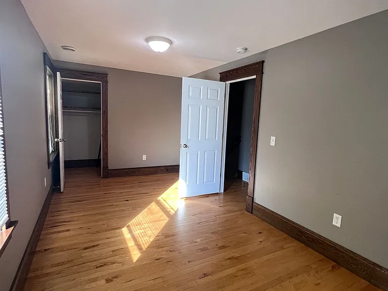 1025 Sherman St SE — Photo 17