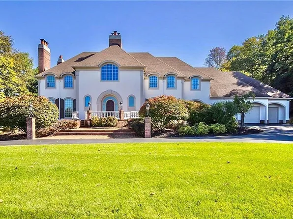 20 Windham Hl, Mendon, NY 14506