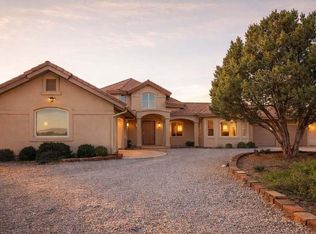 840 Santa Barbara Dr, Farmington, NM 87401