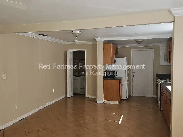 2349 South St — Photo 4