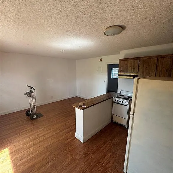5192 NE 6th Ave #805 — Photo 6