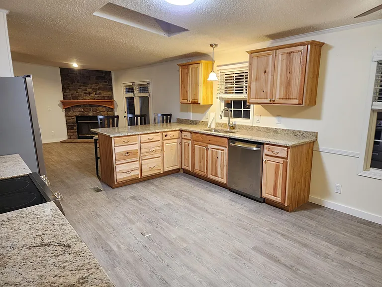21 Powder Horn Trl — Photo 2