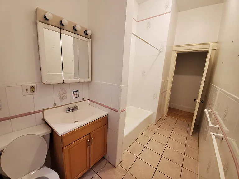 38 Babcock St #1 — Photo 10