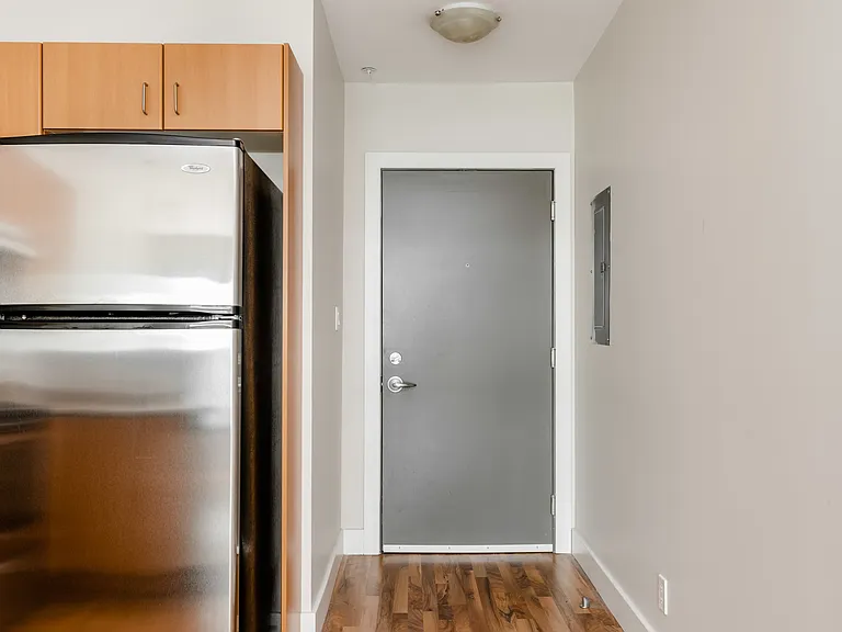 725 Yates St #305 — Photo 4