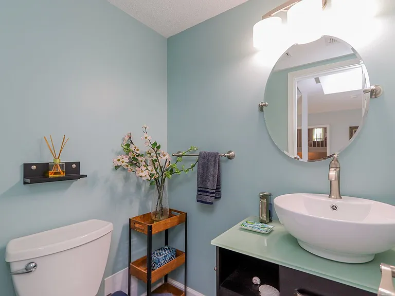 20B Freeman Dr — Photo 8