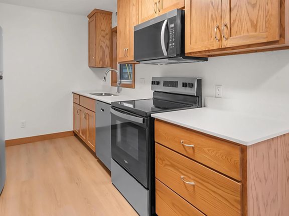 2nd image of 515 N Hartwell Ave