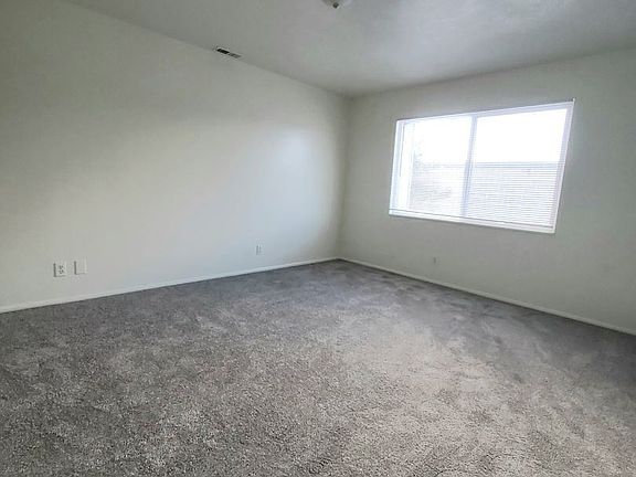5th image of 4652 S Arlington Park Dr APT 4
