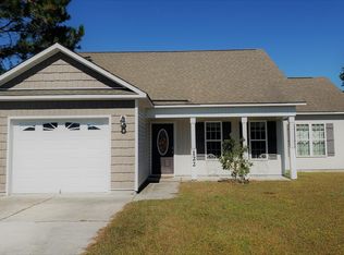 122 Blueberry Fields Rd, Maple Hill, NC 28454