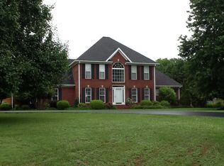 853 Nathan Dr, Columbia, TN 38401