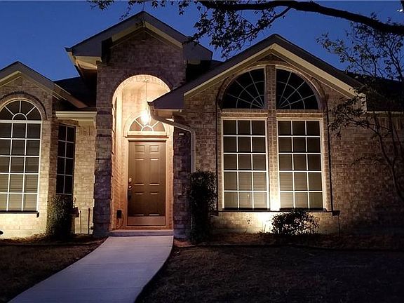 2nd image of 1431 Ross Dr