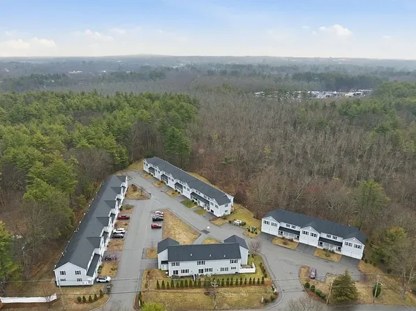90 Rangeway Rd #303, Billerica, MA 01821