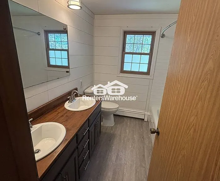 811 Myrtle St — Photo 26