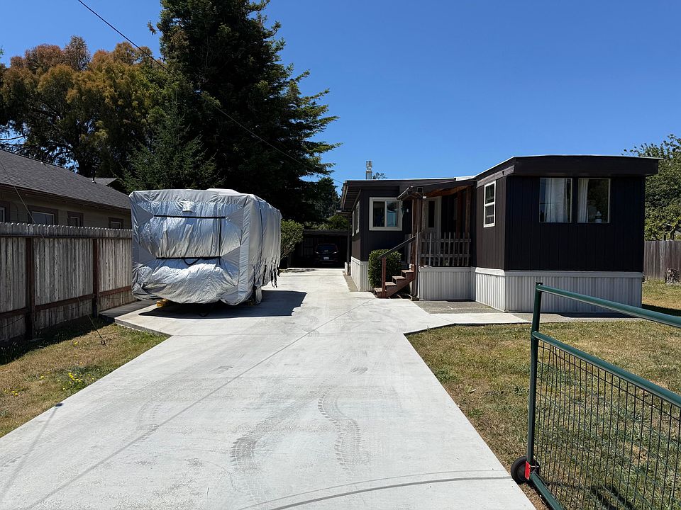 1st image of 3940 F St