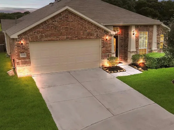 3719 Butte Meadows Ln, Houston, TX 77047