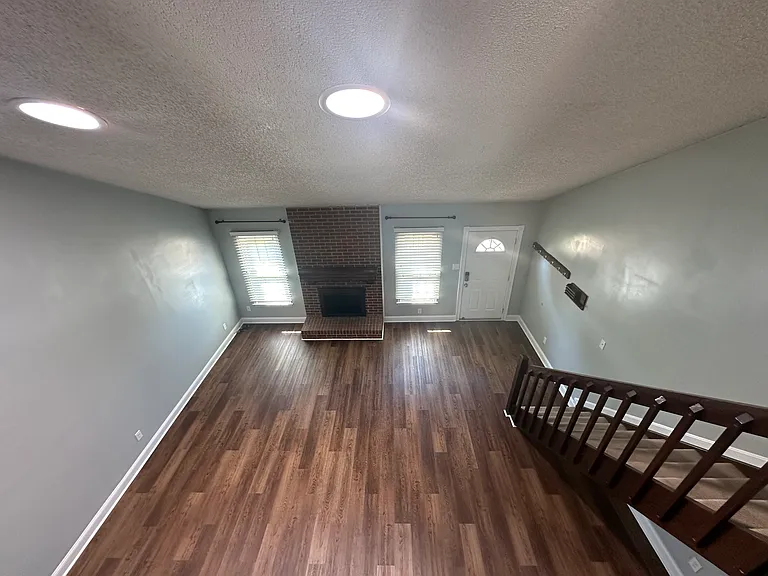 4149 Macarthur Rd — Photo 17