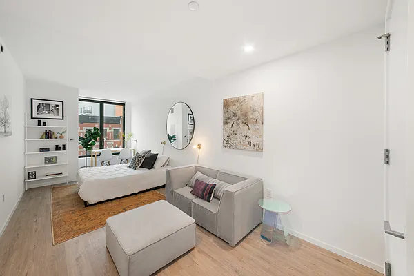 Living room, photo 1