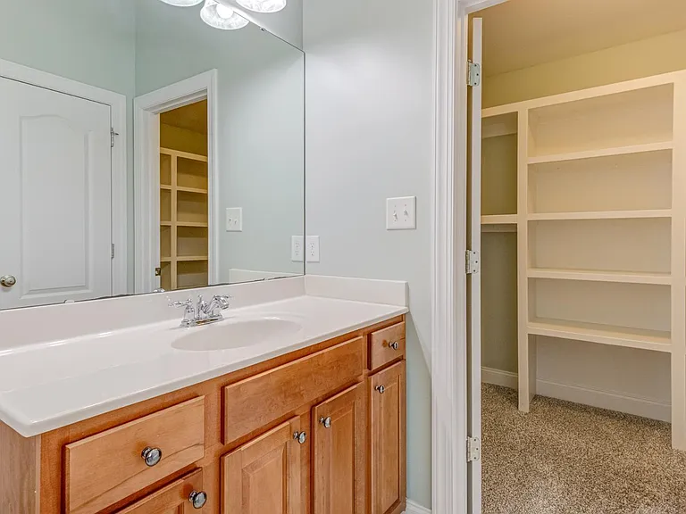2041 Jadewood Dr — Photo 59
