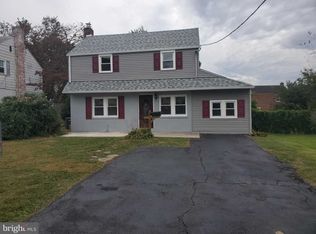 211 W Van Buren Ave, New Castle, DE 19720