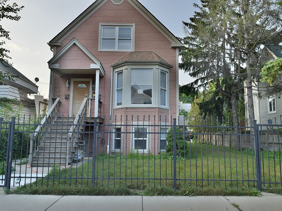 1st image of 5328 W Leland Ave #3