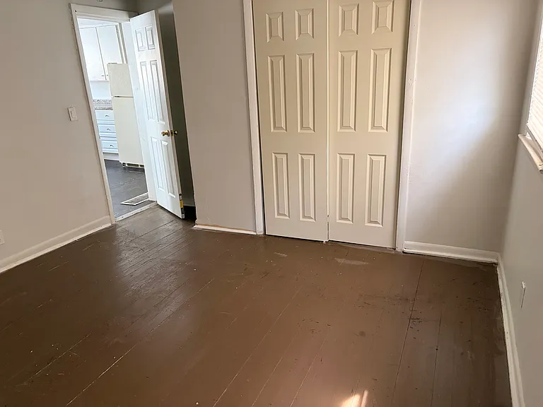 57 Lounsbury St #1 — Photo 5