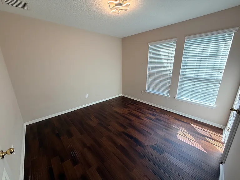 6608 Newport Palms Ct — Photo 16