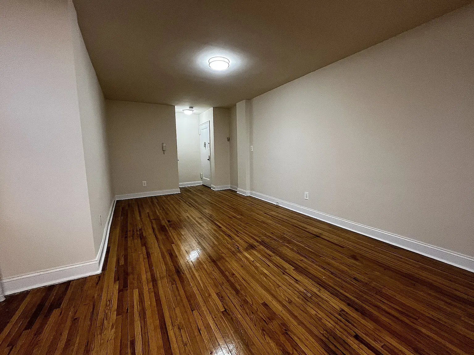 143-36 Barclay Avenue — Photo 2