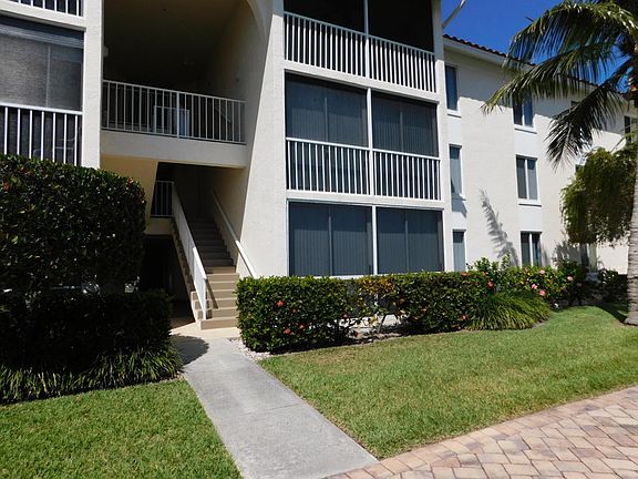 3rd image of 4492 Ne Ocean Blvd #102