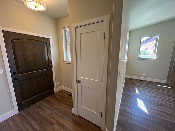 2nd image of 63136 NW Via Cambria