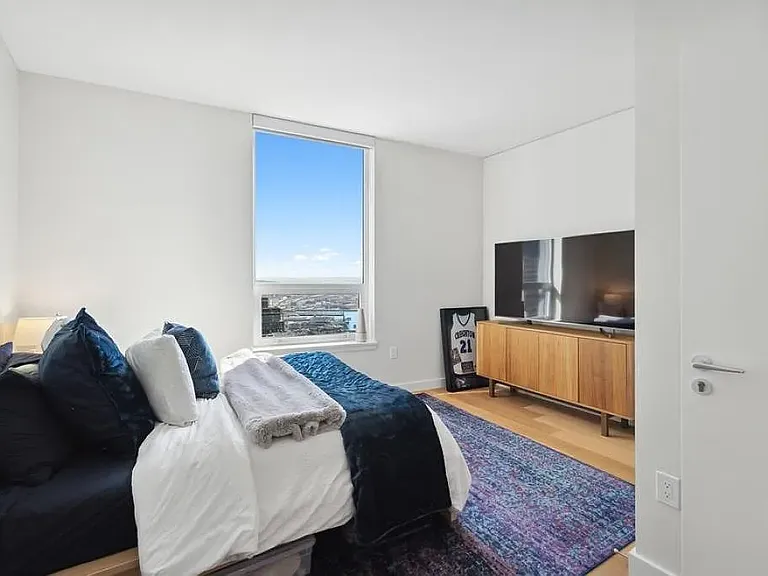121 Stewart St #2305 — Photo 40