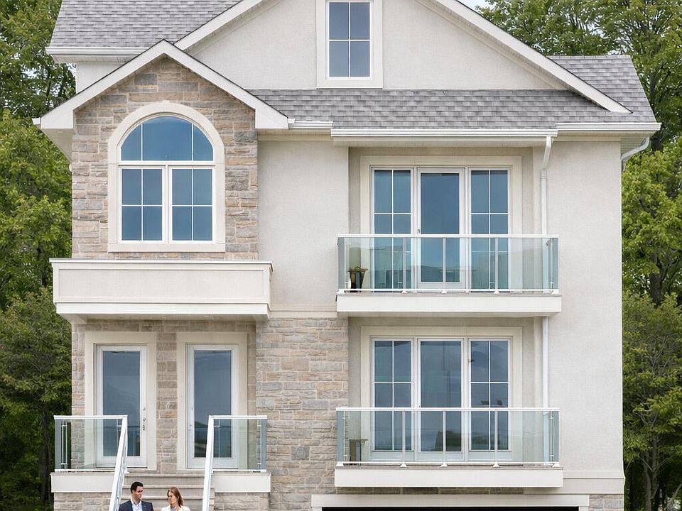1st image of 385 Father Capodanno Blvd
